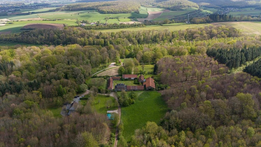 Propriété rurale avec massif forestier sur la côte Normande